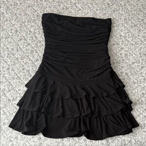 Elegant Black Strapless Dress